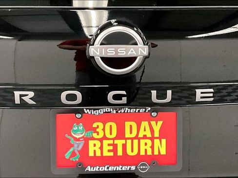 New 2025 Nissan Rogue SL image 20