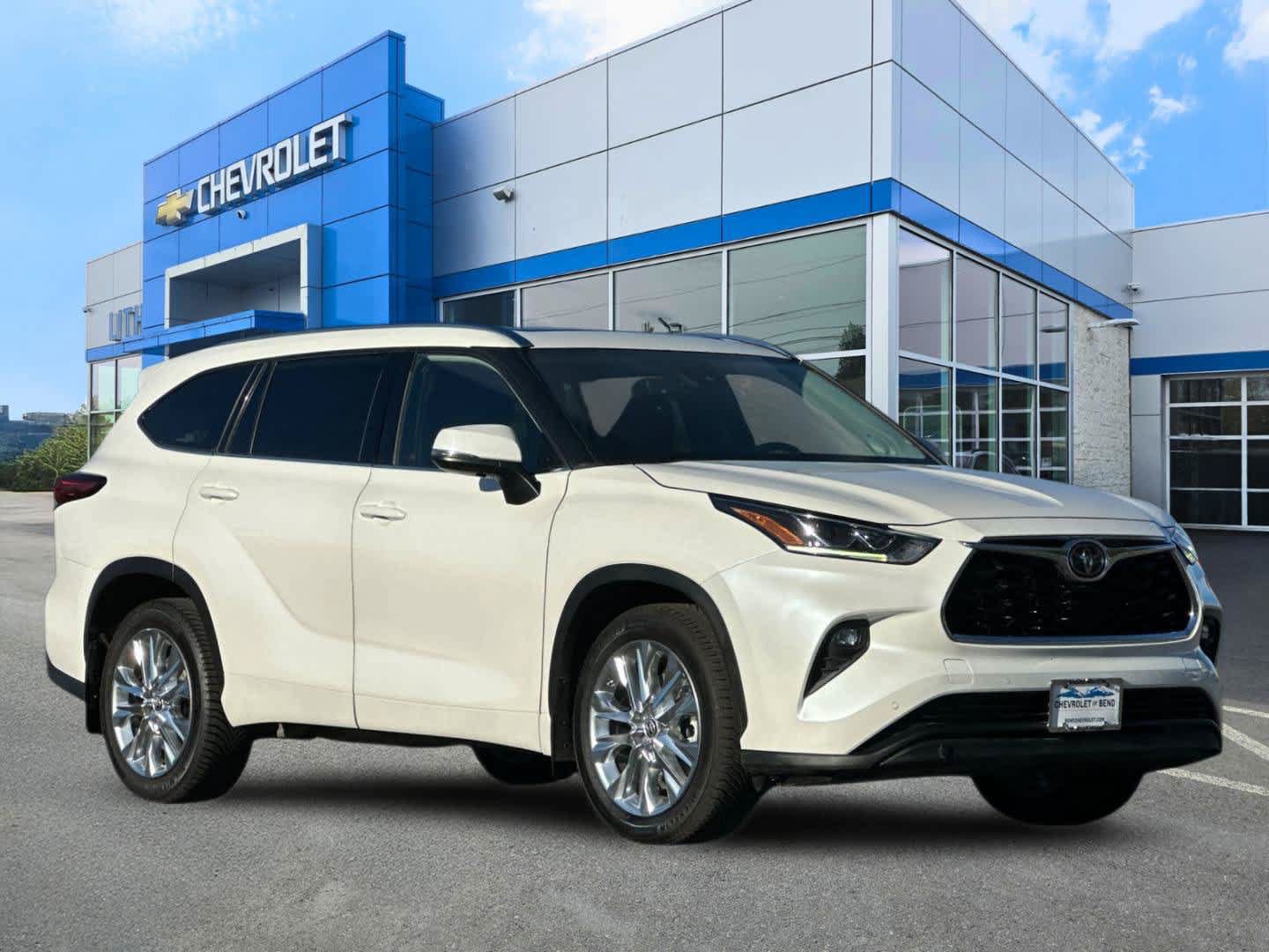 Used 2020 Toyota Highlander Limited AWD/4WD image 9