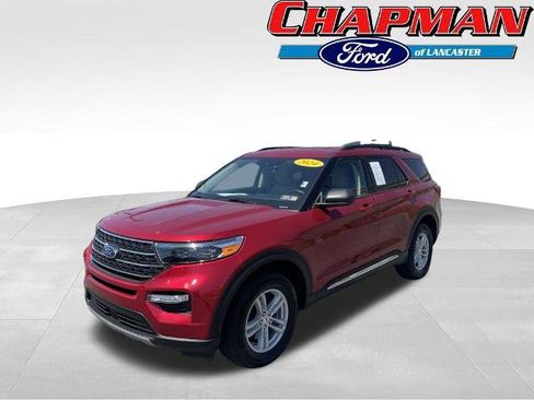 Certified 2024 Ford Explorer XLT w/ Equipment Group 202A AWD/4WD image 3