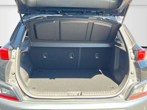 Used 2023 Hyundai Kona Limited AWD/4WD image 27