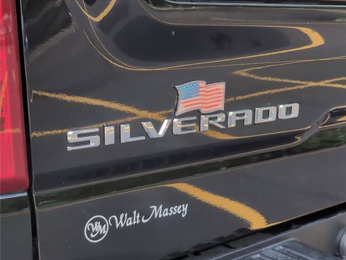 Used 2024 Chevrolet Silverado 1500 Custom Trail Boss AWD/4WD image 6