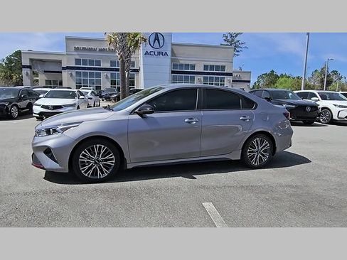 Used 2024 Kia Forte GT-Line FWD image 17