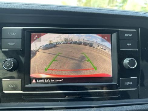Used 2019 Volkswagen Jetta R-Line w/ R-Line Cold Weather Package FWD image 25