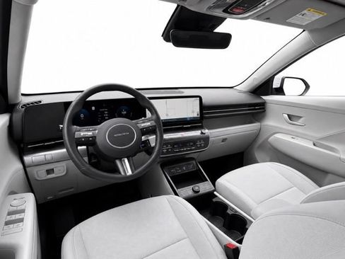 Used 2025 Hyundai Kona SEL FWD image 17