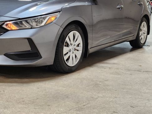 Used 2020 Nissan Sentra S FWD image 17