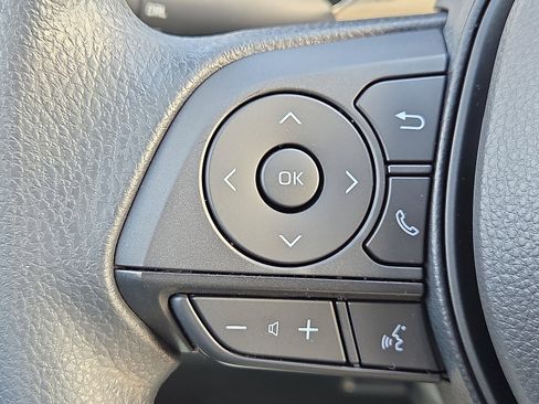 New 2025 Toyota RAV4 LE image 12