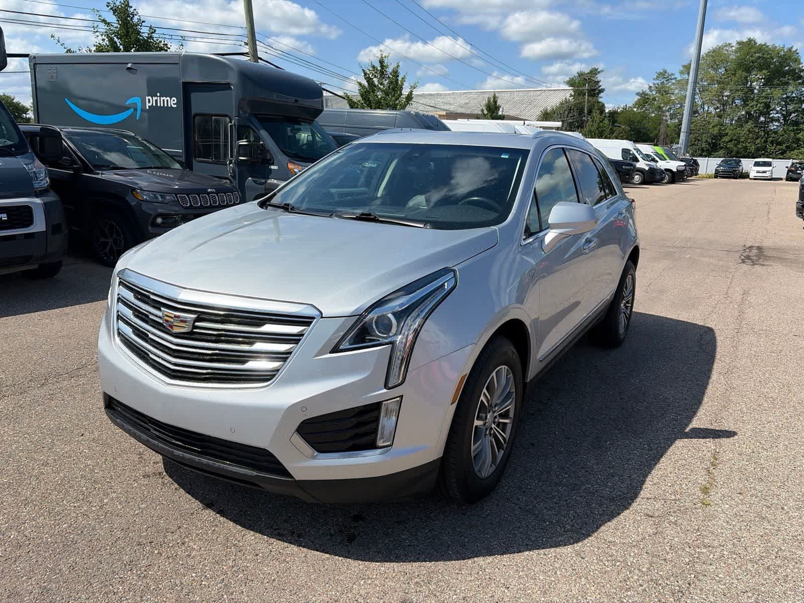 Used 2018 Cadillac XT5 Luxury w/ Driver Awareness Package AWD/4WD image 1