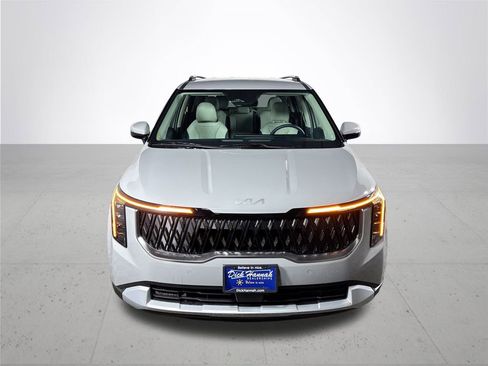 New 2026 Kia Carnival EX image 3