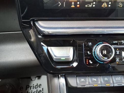 Certified 2025 GMC Sierra 1500 Denali image 26