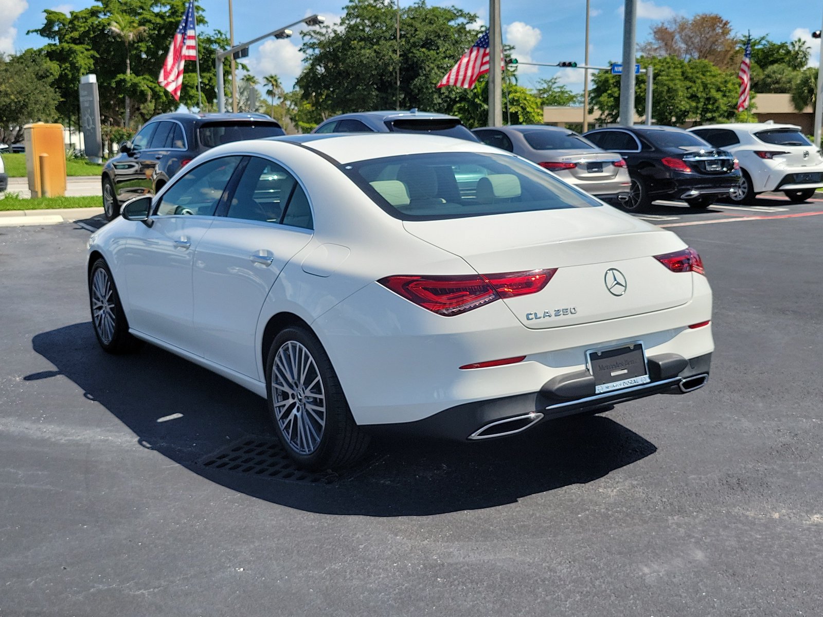 Used 2023 Mercedes-Benz CLA 250 image 6