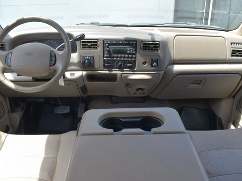Used 2001 Ford F250 Lariat AWD/4WD image 49