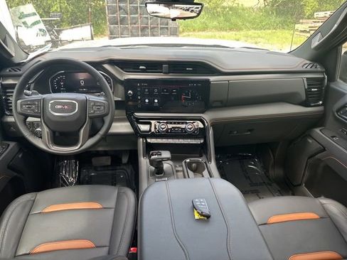 Used 2026 GMC Sierra 1500 AT4 w/ AT4 Premium Package AWD/4WD image 20