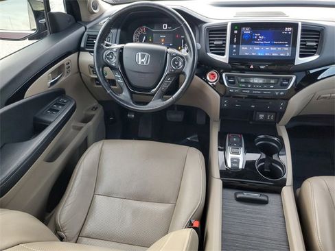 Used 2016 Honda Pilot Elite image 14