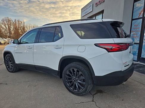 Used 2022 Chevrolet Traverse RS image 6