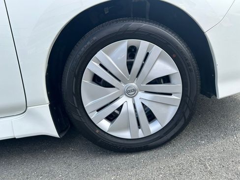 Used 2025 Nissan Leaf S FWD image 52