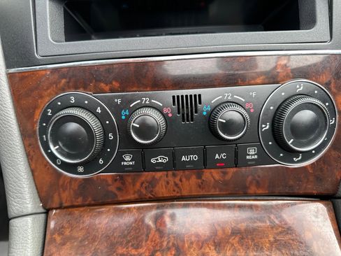 Used 2006 Mercedes-Benz CLK 350 Cabriolet image 31