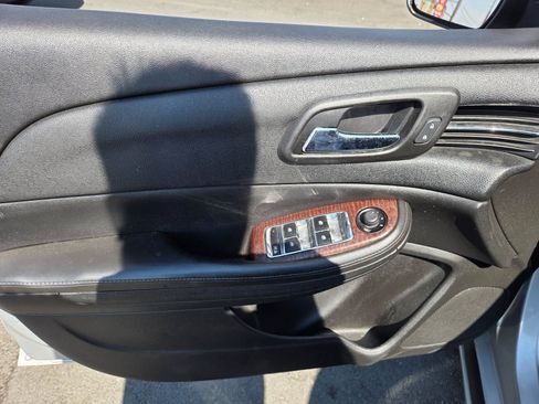 Used 2013 Chevrolet Malibu LT FWD image 7
