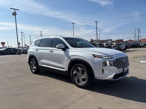 Used 2022 Hyundai Santa Fe SEL w/ Convenience Package image 2