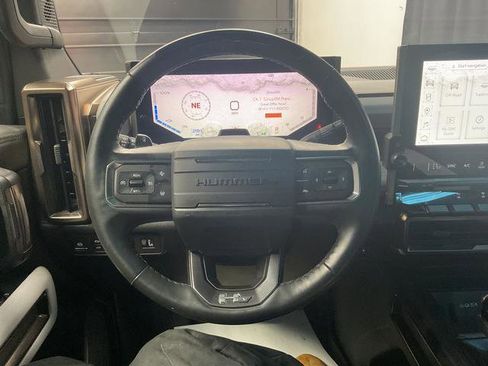 Used 2024 GMC Hummer EV 3X w/ Omega Edition image 19