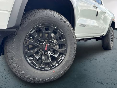 New 2026 GMC Canyon Elevation w/ Convenience Package RWD image 2