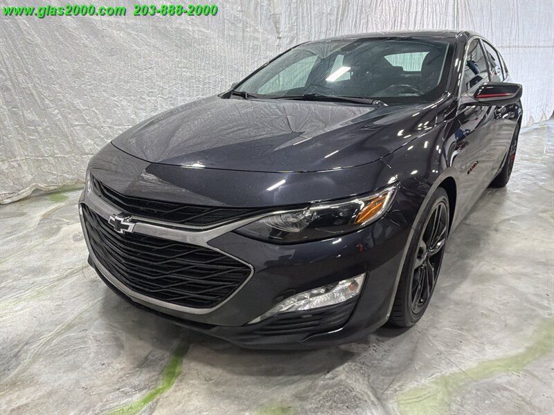 Used 2023 Chevrolet Malibu LT w/ Redline Edition FWD image 1