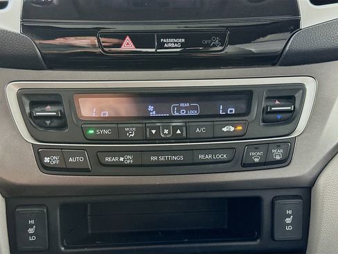Used 2018 Honda Pilot EX-L image 18