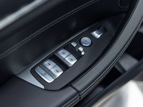 Used 2022 BMW X3 xDrive30i w/ M Sport Package 2 image 12