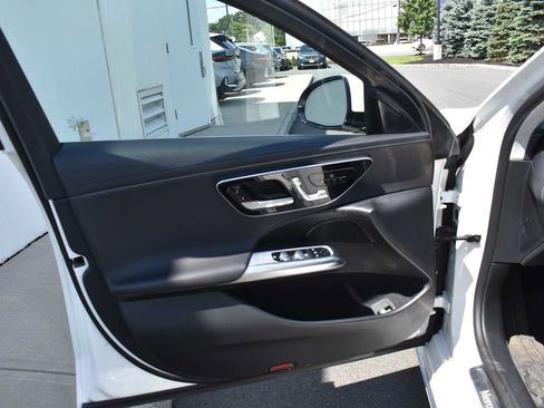 Used 2024 Mercedes-Benz E 350 4MATIC Sedan image 13