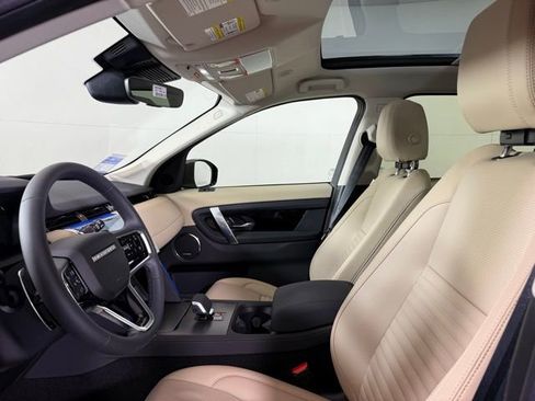 New 2025 Land Rover Discovery Sport S image 12