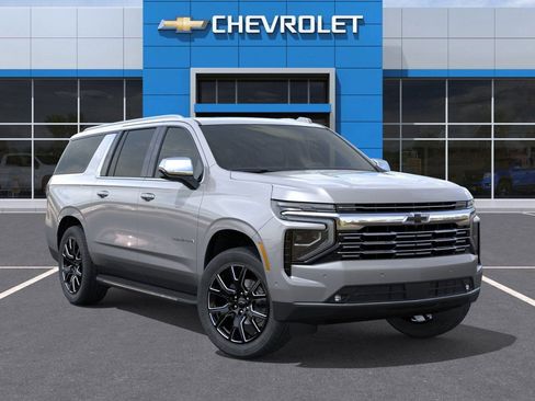 New 2026 Chevrolet Suburban Premier w/ Sun And Tow Package AWD/4WD image 7