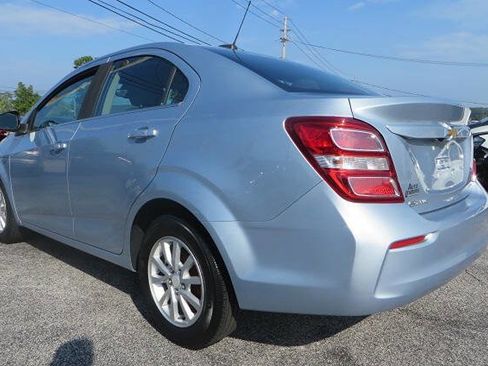 Used 2017 Chevrolet Sonic LT w/ Convenience Package image 25