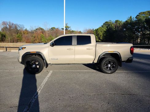 Certified 2024 GMC Canyon Elevation w/ Convenience Package image 2