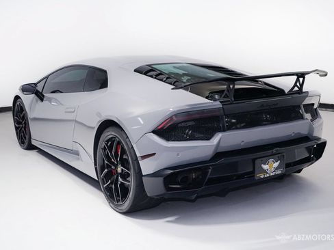 Used 2017 Lamborghini Huracan LP 580-2 RWD image 7