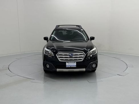 Used 2015 Subaru Outback 3.6R Limited image 9
