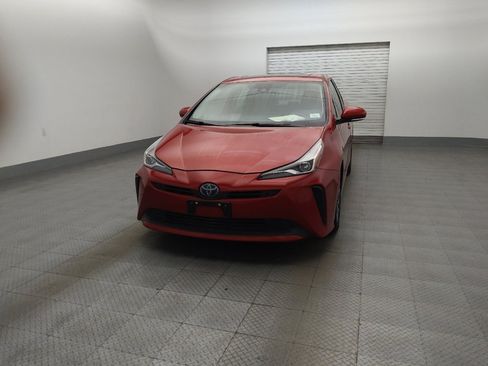 Used 2019 Toyota Prius Limited w/ Premium Convenience Package FWD image 15