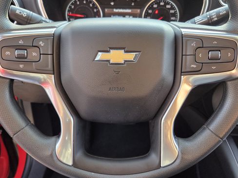 Certified 2025 Chevrolet Blazer LT FWD image 31