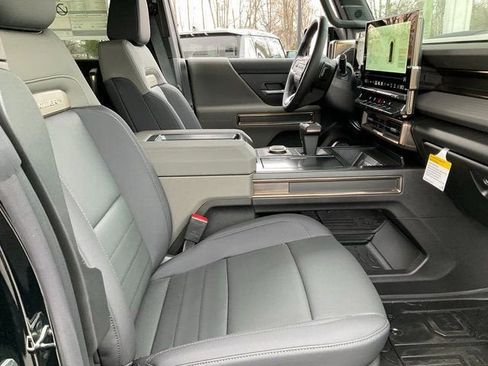 New 2025 GMC Hummer EV 2X image 19