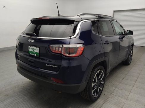 Used 2019 Jeep Compass Limited AWD/4WD image 9