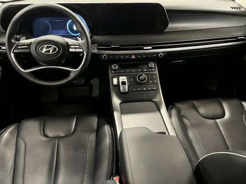 Used 2023 Hyundai Palisade Limited FWD image 12