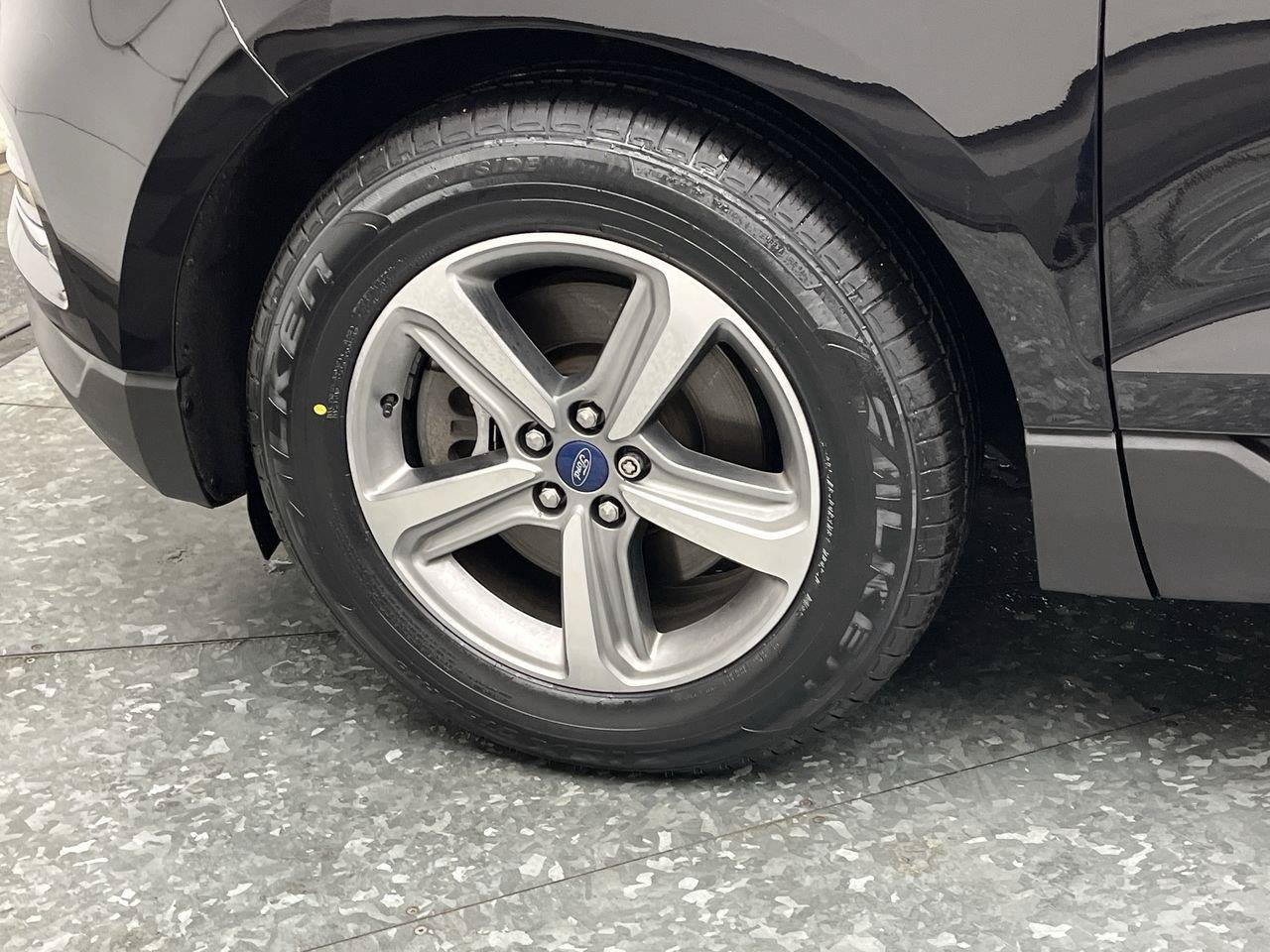 Certified 2020 Ford Edge SEL w/ Convenience Package AWD/4WD image 7