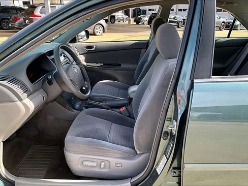 Used 2005 Toyota Camry LE image 7