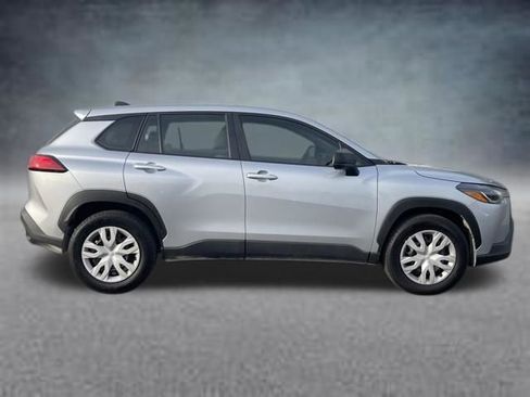 Used 2024 Toyota Corolla Cross L image 4