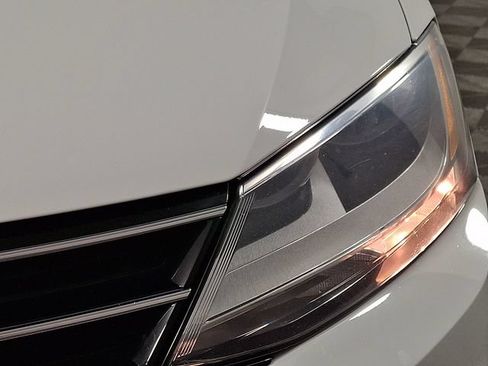 Used 2015 Volkswagen Jetta SE FWD image 11