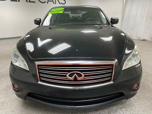 Used 2013 INFINITI M37 w/ Premium Pkg image 2