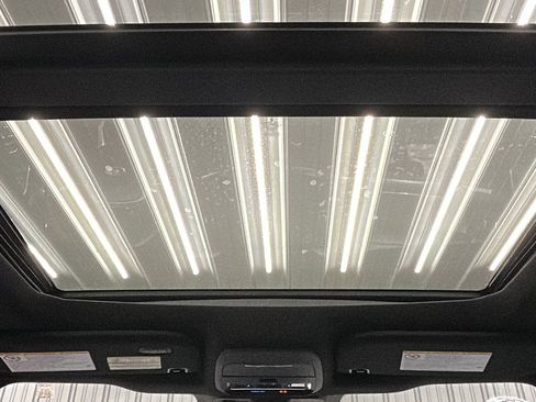 Used 2026 Ford F450 Platinum image 36