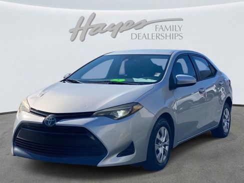 Used 2019 Toyota Corolla L image 8