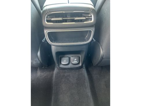 Used 2024 Genesis GV80 2.5T AWD/4WD image 9