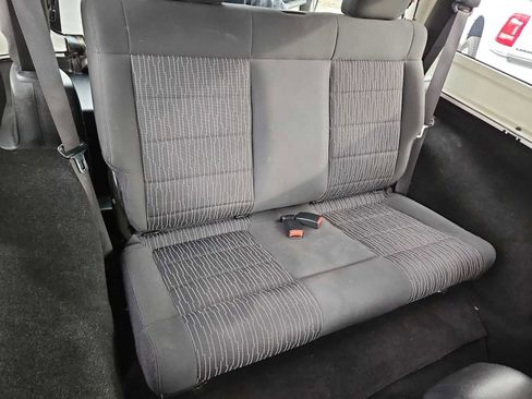 Used 2012 Jeep Wrangler Rubicon w/ Dual Top Group image 37