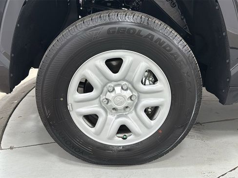 Used 2025 Toyota Tundra SR image 24