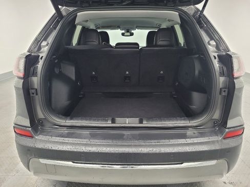 Used 2020 Jeep Cherokee Limited image 29